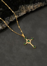 Cargar imagen en el visor de la galería, Cadena cubana sol 65cm + dije cruz verde