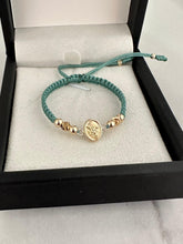 Cargar imagen en el visor de la galería, Pulsera de bebé san Miguel (4mm)