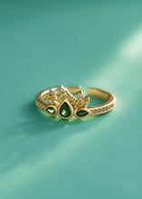 Cargar imagen en el visor de la galería, Anillo green bloom ajustable