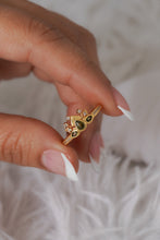 Cargar imagen en el visor de la galería, Anillo green bloom ajustable