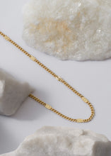 Cargar imagen en el visor de la galería, Cadena cubana con destellos punteras (45 Cms)