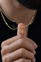 Cargar imagen en el visor de la galería, Cadena Cubana Sol 65 Cms +Dije Virgen María Milagrosa