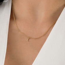 Cargar imagen en el visor de la galería, Dije Letra L