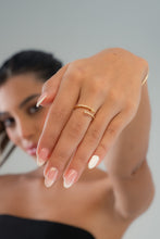 Cargar imagen en el visor de la galería, Anillo luxe ajustable
