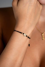 Cargar imagen en el visor de la galería, Pulsera rosa de Guadalupe, diamantado #4.
