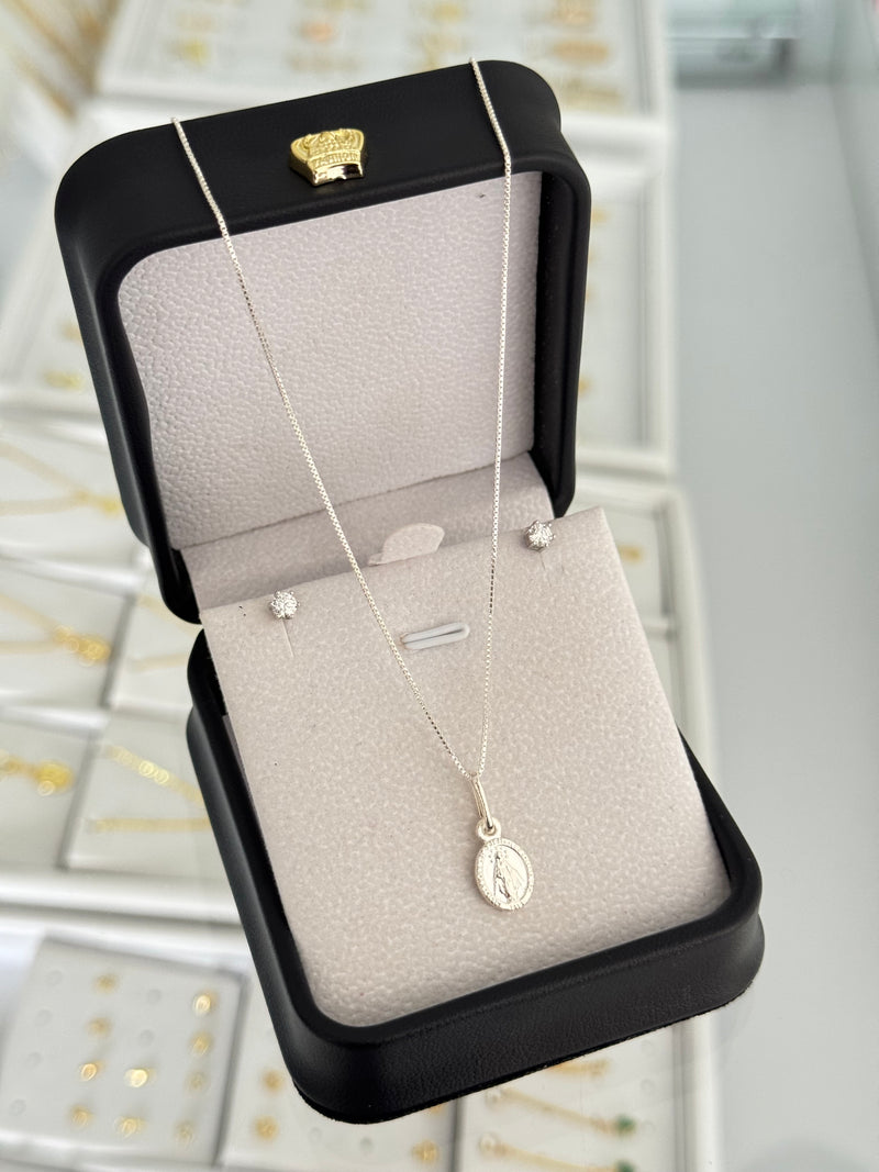 Conjunto mini milagrosa (cadena veneciana 0.6mm 45cms + topos crystal crown + dije) Plata ley 925