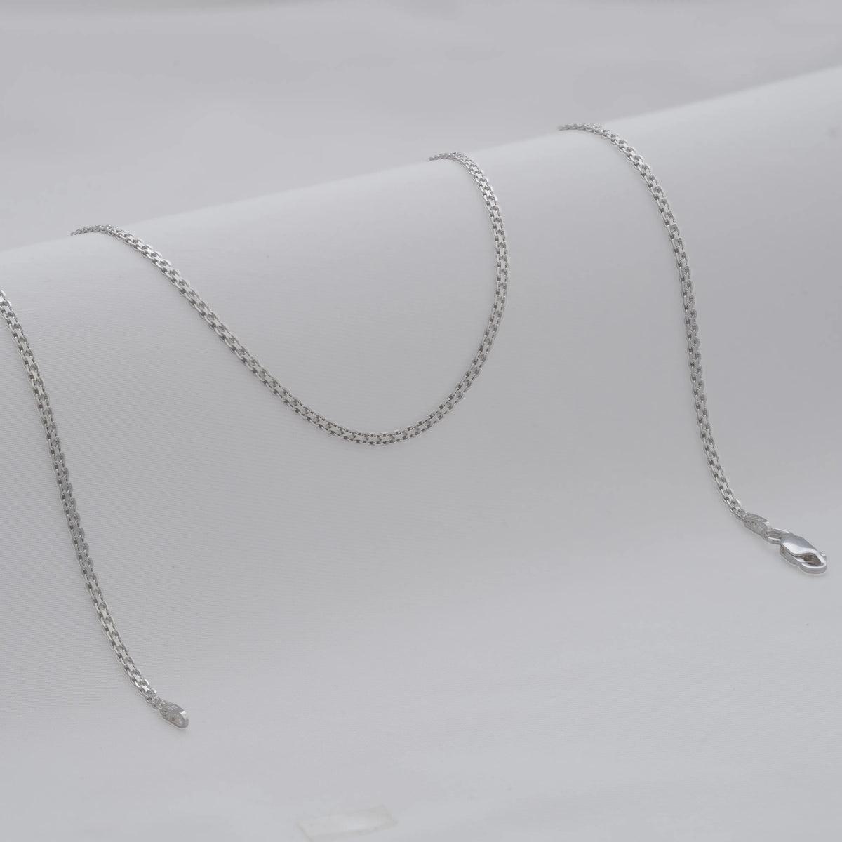 Cadena china 2mm 65cms