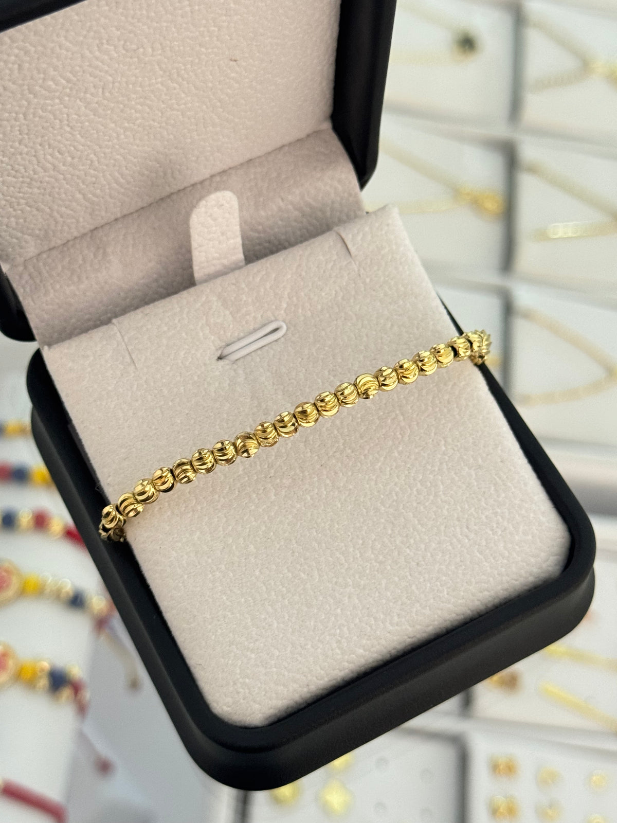 Pulsera italiana completa. N de balín: #4 italiano