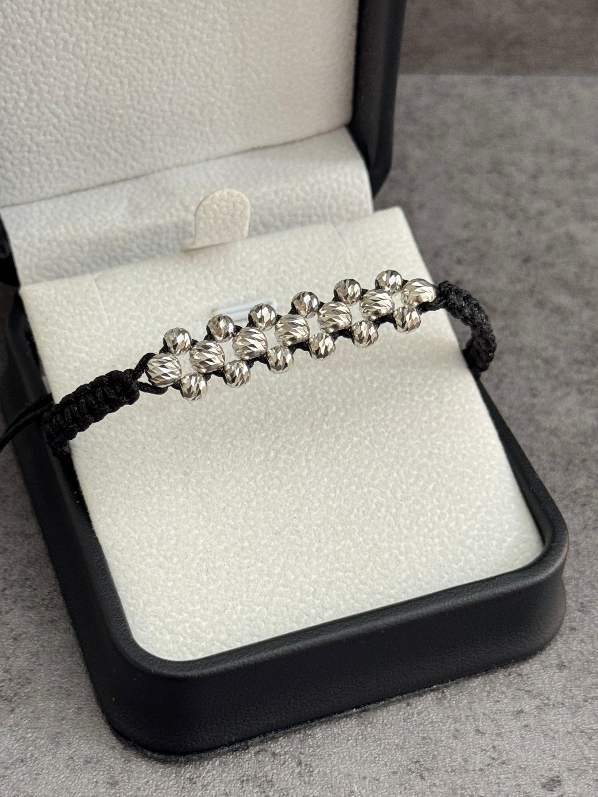 Pulsera Plata ley 925. N de balín: plata diamantado italiano #4, plata diamantado italiano #5.
