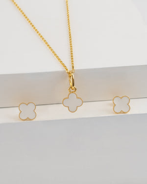 Conjunto Clover Blanco 1cms ( cadena vintage 1.1mm 45cms + topos + dije)