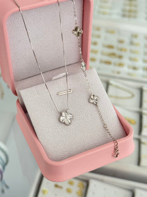 Conjunto clover plata