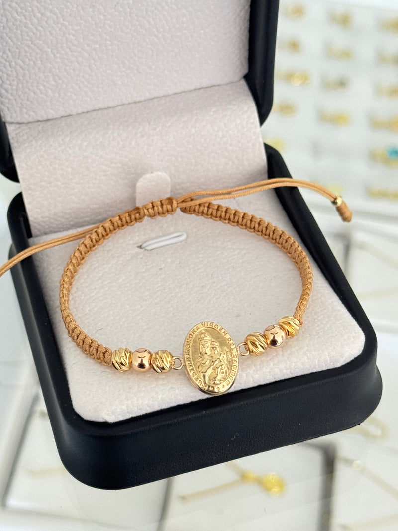 Pulsera Virgen del Carmen. N de balín: #5 rosado, #5 diamantado.
