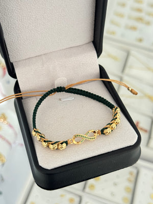 Pulsera infinito silueta verde. N de balín: #5 diamantado