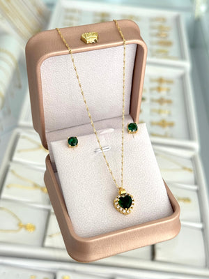 Conjunto cadena Singapur IT 1.2mm 45cms + dije green heart + topos esmerald 6mm