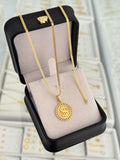 Conjunto signo peso. (Cadena y pulsera China it 2mm 65cms / 19.5cms + dije)