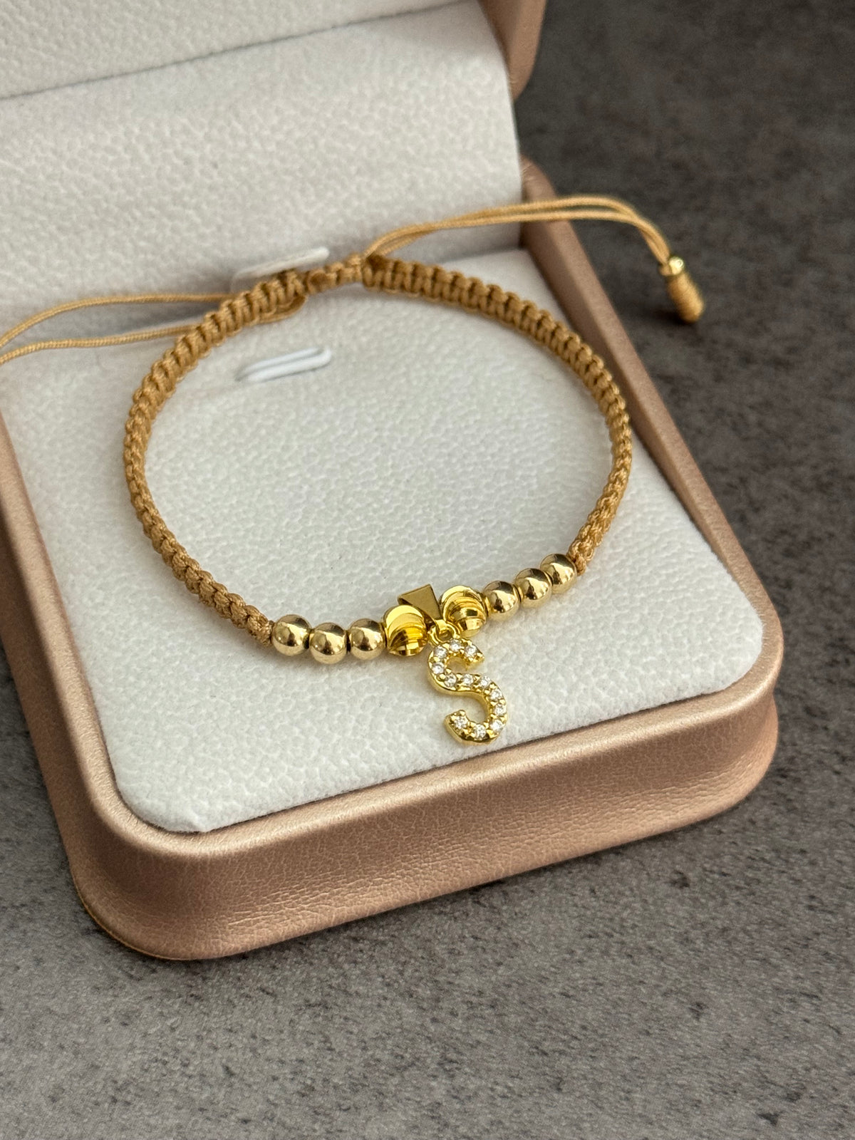 Pulsera dije letra S. N de balín: #4 liso, #5 italiano