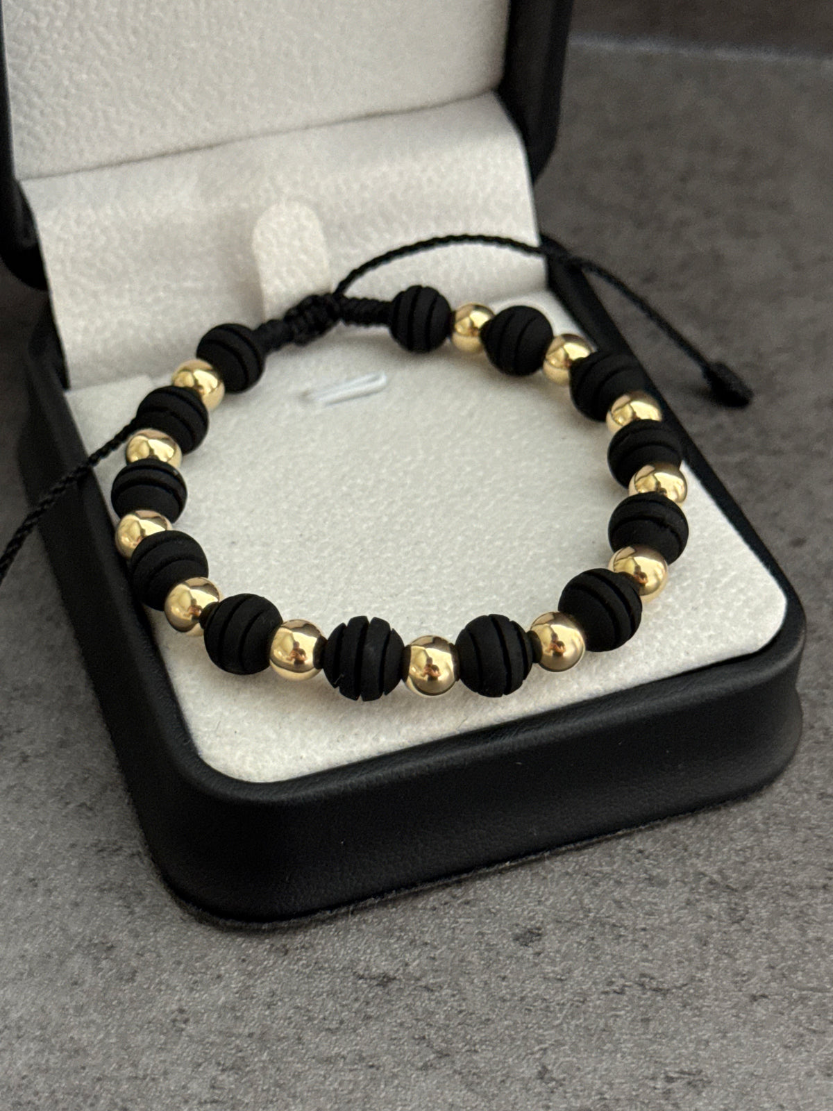 Pulsera balines #6 y neoprenos rayados #8