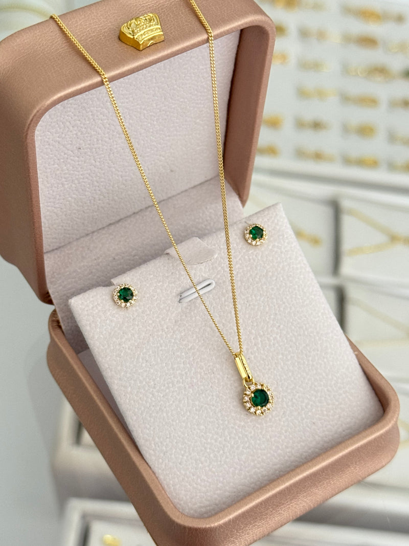 Conjunto royal green (cadena cubanita it 1mm 45cms + dije royal green 8mm + arete royal green 6mm)