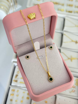 Conjunto green ( cadena + dije + aretes)