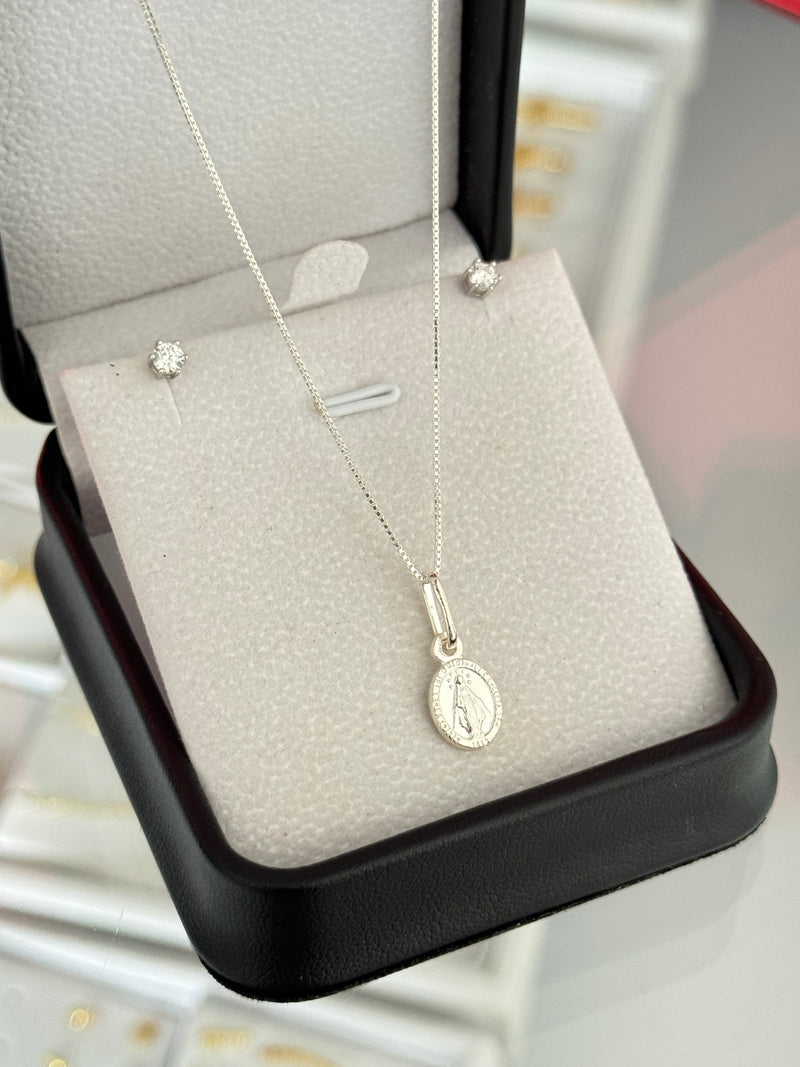Conjunto mini milagrosa (cadena veneciana 0.6mm 45cms + topos crystal crown + dije) Plata ley 925