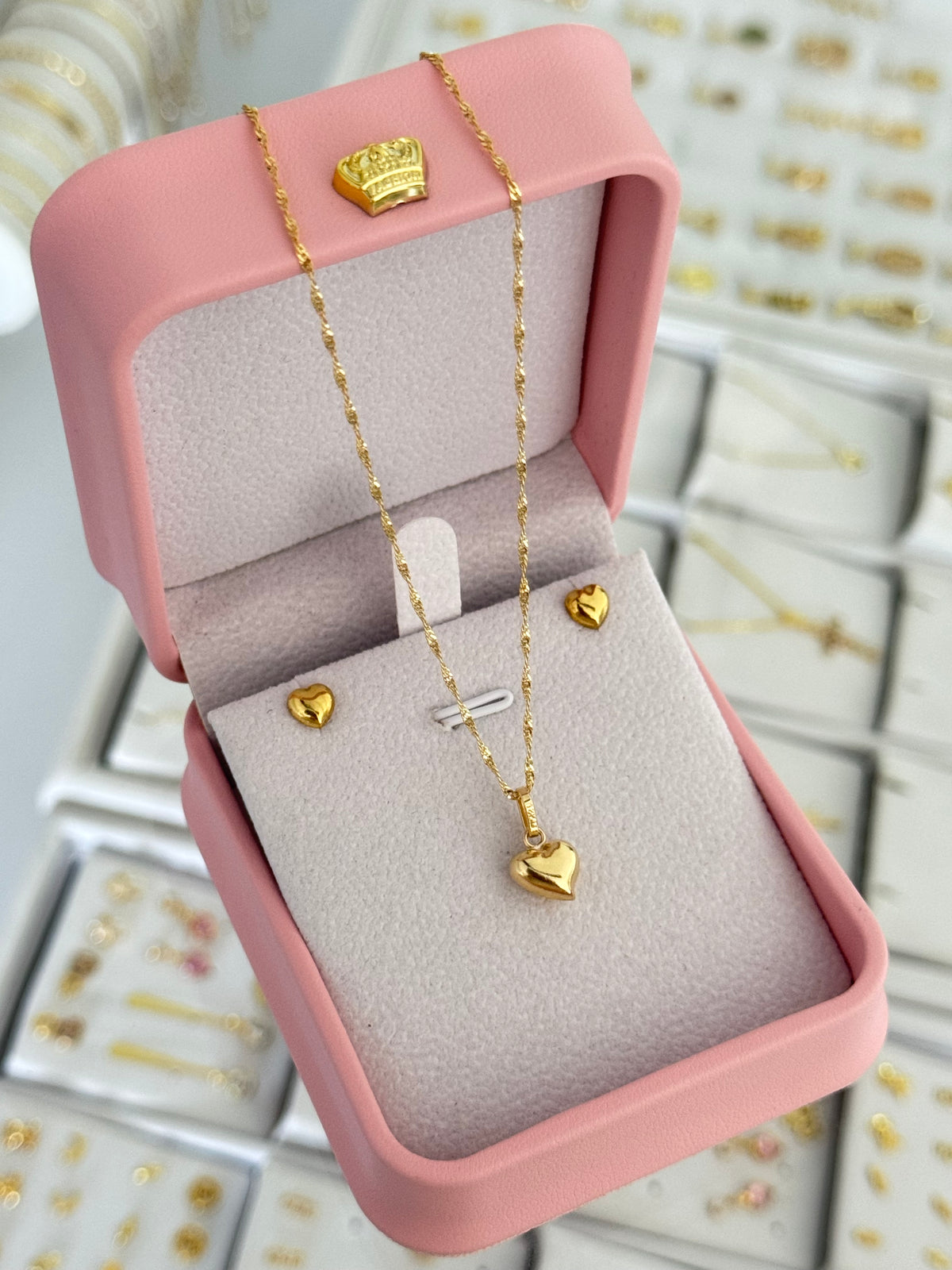 Conjunto corazón (cadena + dije + aretes)