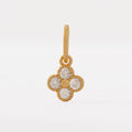 Dije clover motif