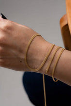 Cargar imagen en el visor de la galería, Pulsera arrow IT 2.6 mm 16Cms.
