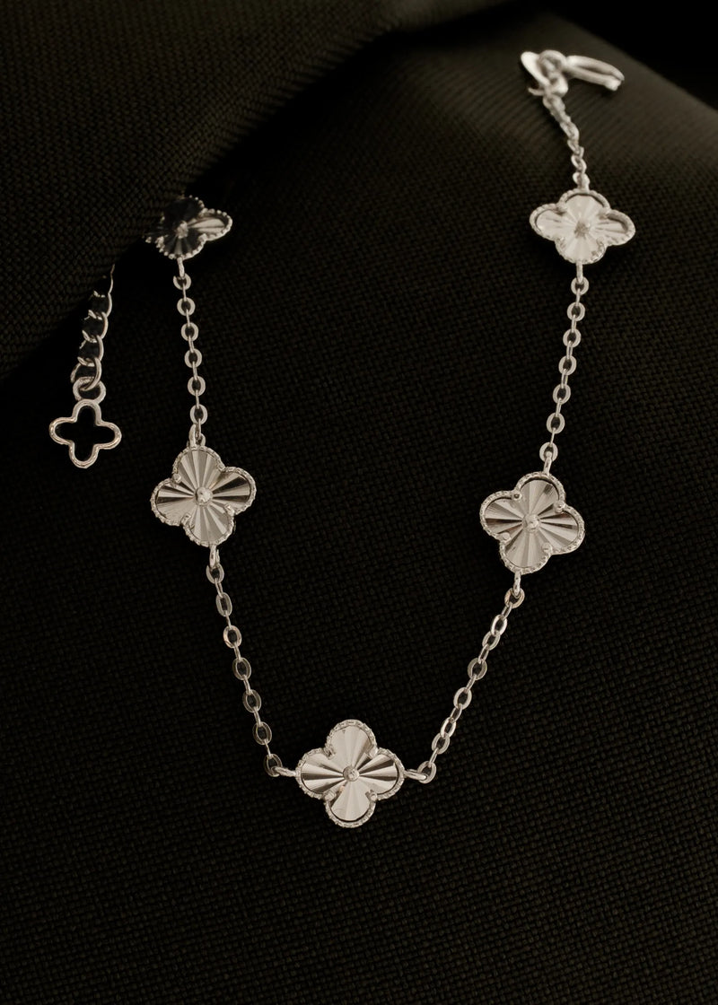 Pulsera mini clover 0.7 mm 15 Cms + Ext plata ley 925