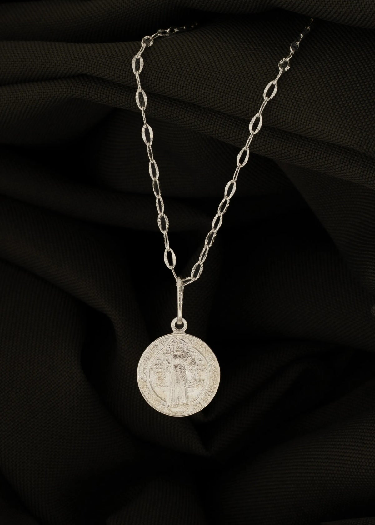 Dije San Benito 1,5 cms Plata Ley 925