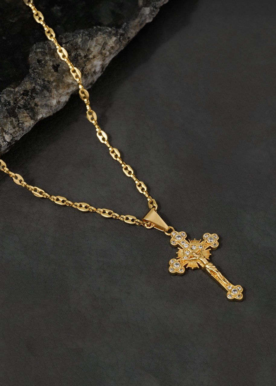 Cadena gcc Delgada 65 Cms+Dije El Crucificado